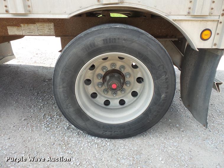 image for item DC4699 2005 Chaparral livestock