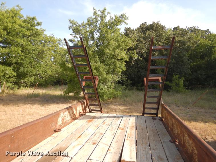 image for item DC5945 2001 Legend equipment trailer