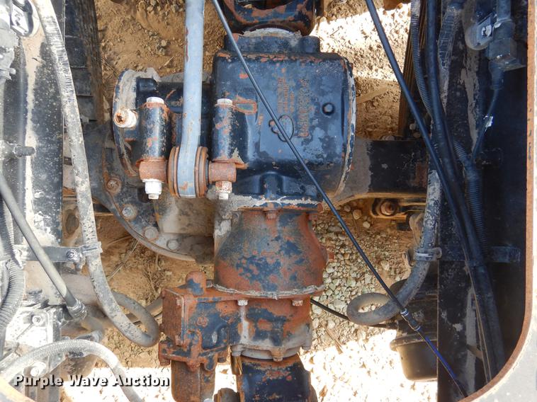 image for item DC5946 2001 Mack CH613 semi truck