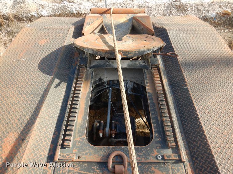 image for item DC5946 2001 Mack CH613 semi truck