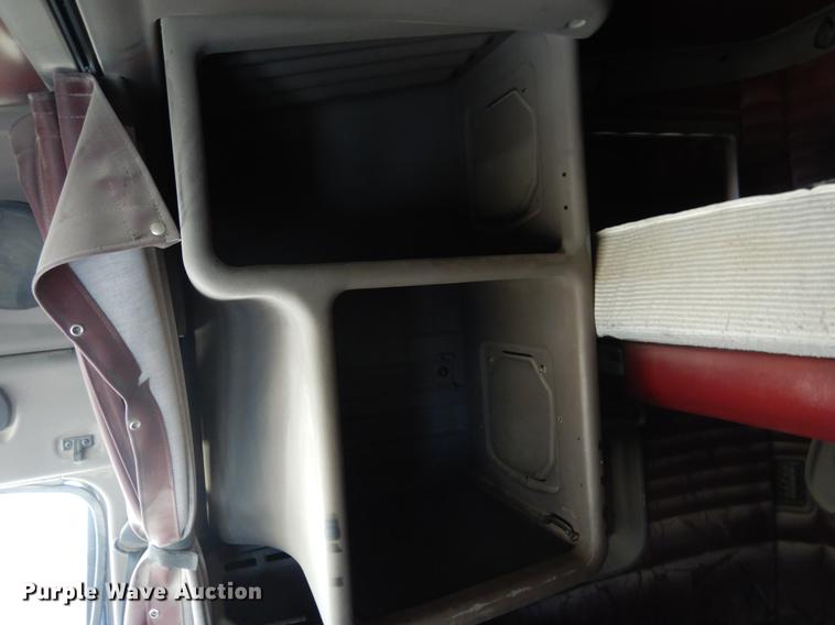 image for item DC5947 2006 Kenworth T2000 semi truck