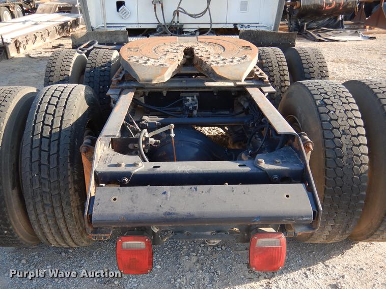 image for item DC5947 2006 Kenworth T2000 semi truck