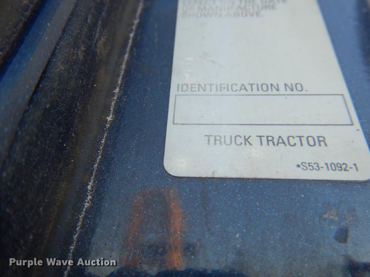 image for item DC5947 2006 Kenworth T2000 semi truck