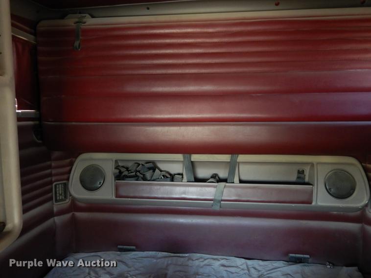 image for item DC5948 2005 Kenworth T2000 semi truck