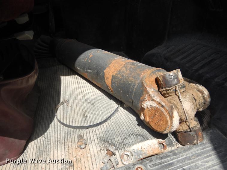 image for item DC5948 2005 Kenworth T2000 semi truck