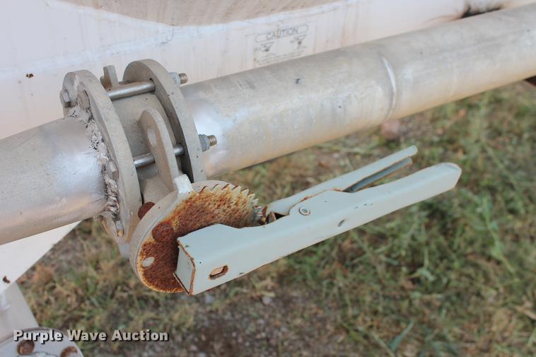 image for item DD4980 2011 EXA P-T2011 pneumatic dry bulk tank trailer