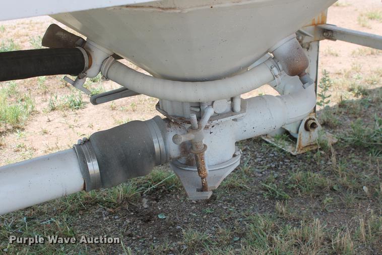 image for item DD4980 2011 EXA P-T2011 pneumatic dry bulk tank trailer