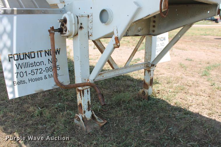 image for item DD4983 1985 Stainless Tank & Equipment vacuum tank trailer