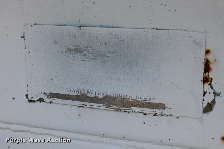 image for item DD4983 1985 Stainless Tank & Equipment vacuum tank trailer