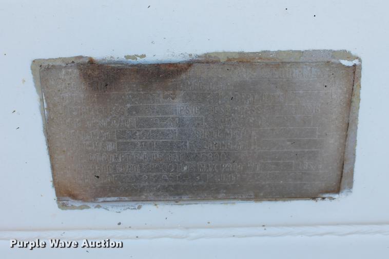 image for item DD4983 1985 Stainless Tank & Equipment vacuum tank trailer