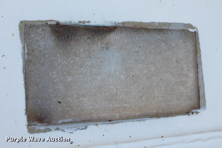 image for item DD4983 1985 Stainless Tank & Equipment vacuum tank trailer