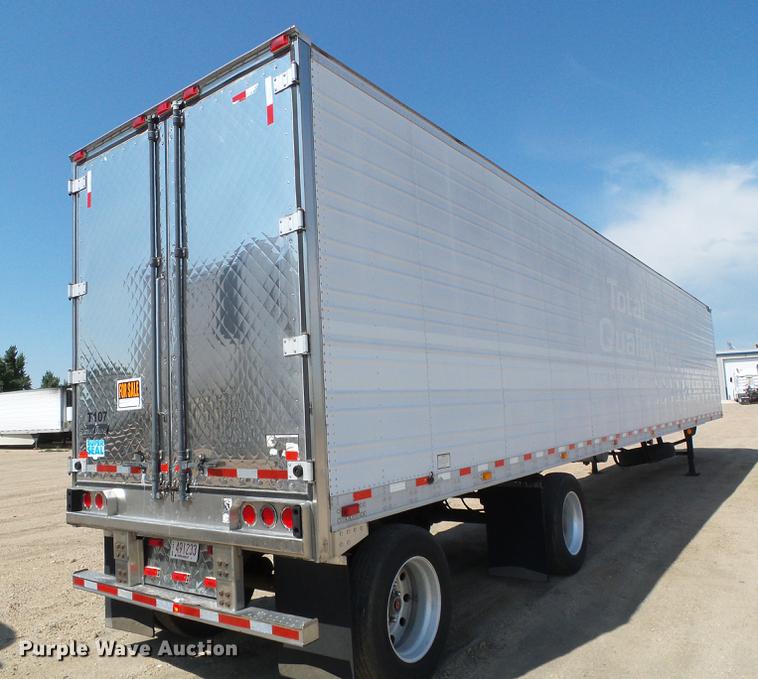 image for item DD5816 2005 Great Dane 7811TZ-1AP refrigerated van trailer