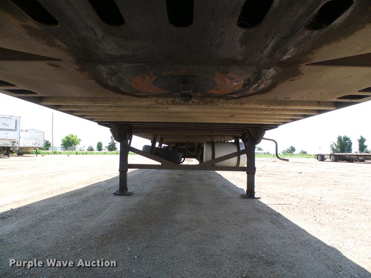 image for item DD5816 2005 Great Dane 7811TZ-1AP refrigerated van trailer