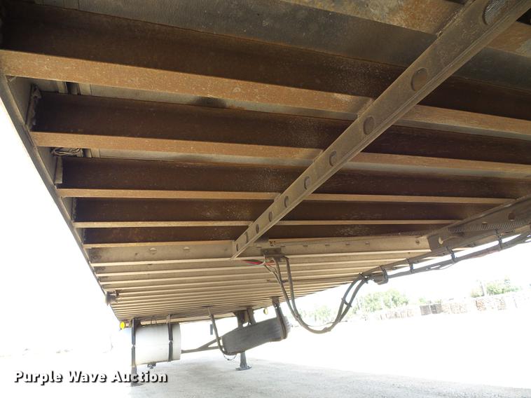 image for item DD5816 2005 Great Dane 7811TZ-1AP refrigerated van trailer