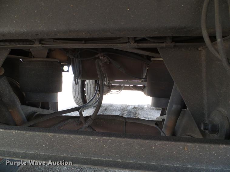 image for item DD5816 2005 Great Dane 7811TZ-1AP refrigerated van trailer