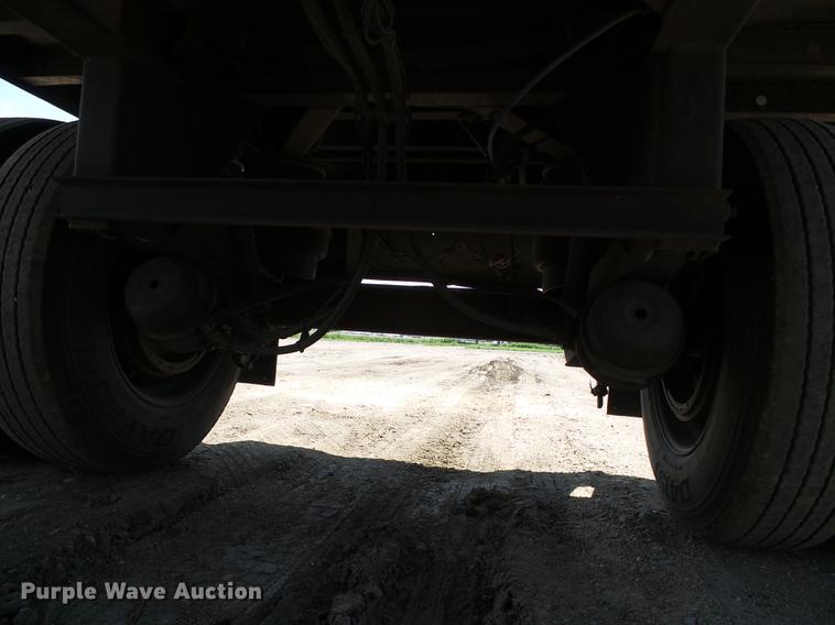 image for item DD5816 2005 Great Dane 7811TZ-1AP refrigerated van trailer