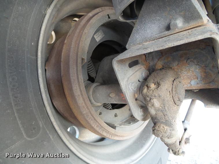 image for item DD5816 2005 Great Dane 7811TZ-1AP refrigerated van trailer