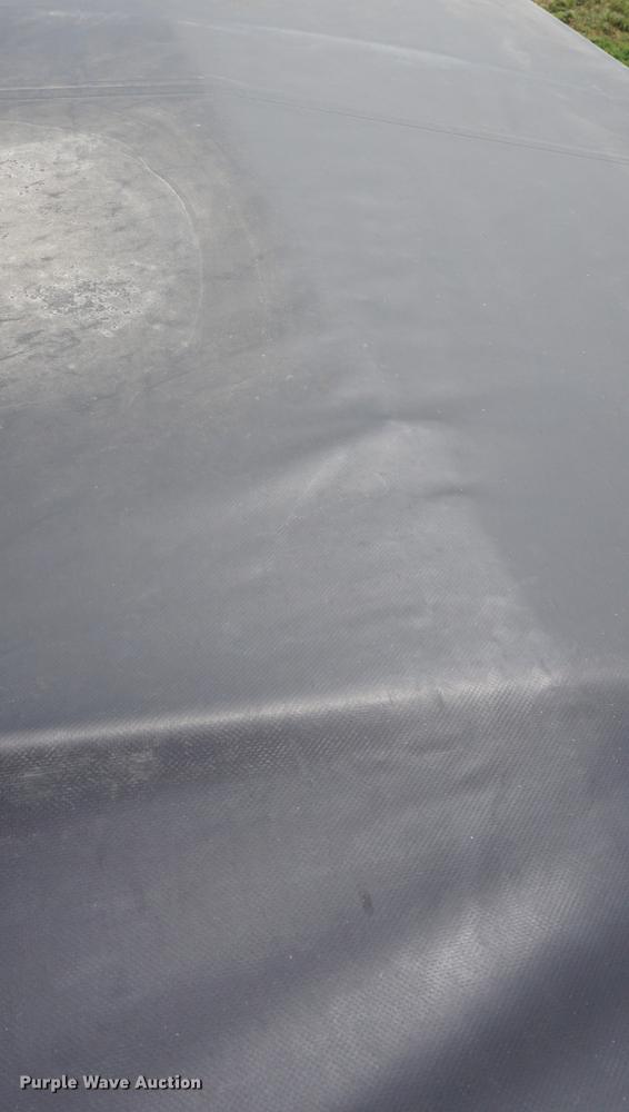 image for item DD7880 2006 Cornhusker 800ALSR Ultralight grain trailer