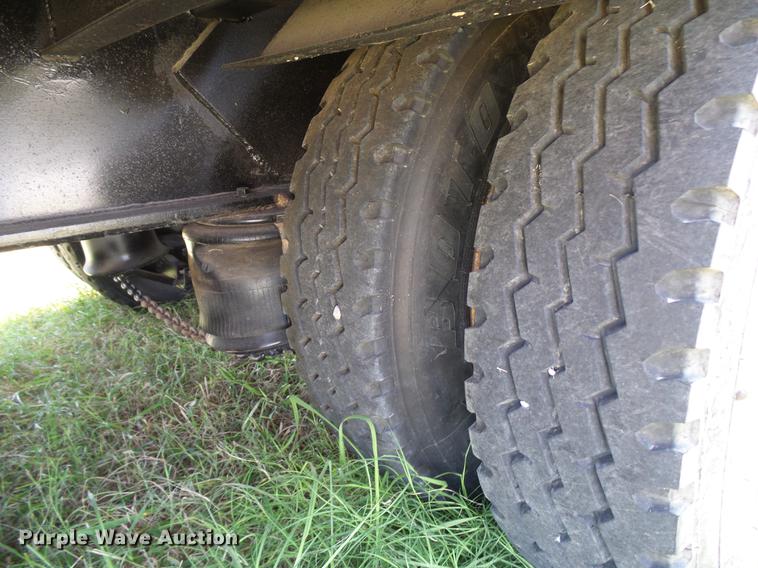 image for item DD8337 1994 Landoll ETL370 drop deck trailer