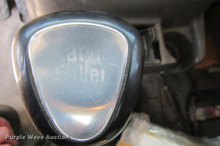 image for item DE0182 2001 Sterling Acterra semi truck