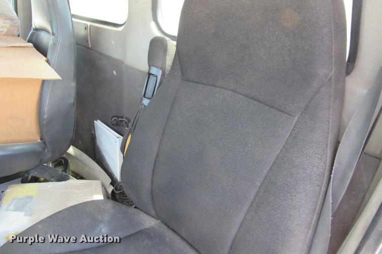 image for item DE0182 2001 Sterling Acterra semi truck