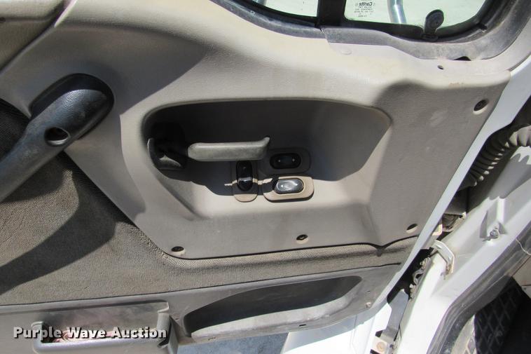 image for item DE0182 2001 Sterling Acterra semi truck