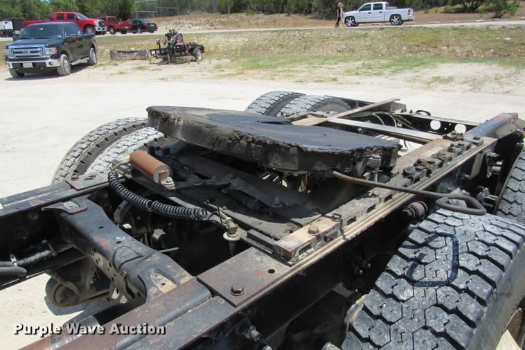 image for item DE0182 2001 Sterling Acterra semi truck