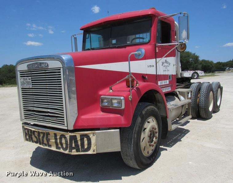 image for item DE0183 1994 Freightliner FLD120 semi truck