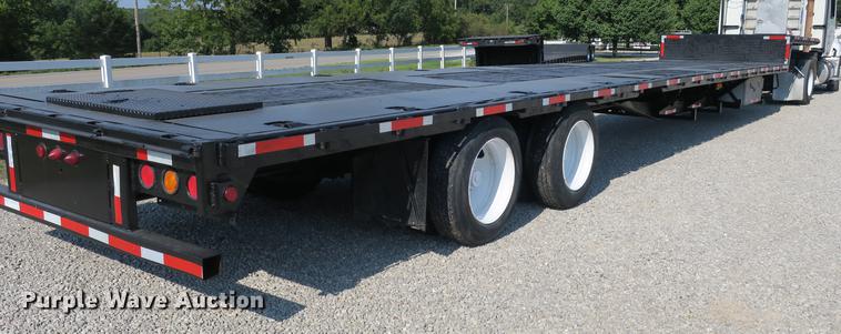 image for item DE3792 1993 Trail King TK70LC-532 drop deck trailer