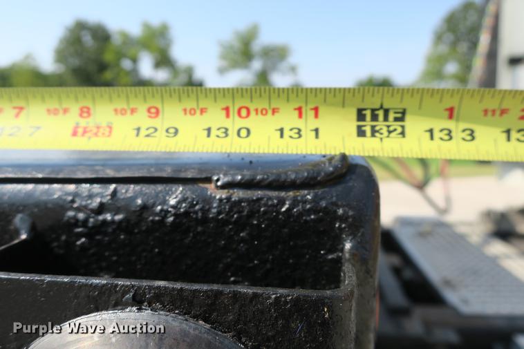 image for item DE3792 1993 Trail King TK70LC-532 drop deck trailer