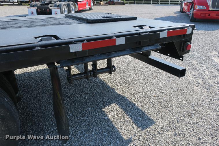 image for item DE3792 1993 Trail King TK70LC-532 drop deck trailer
