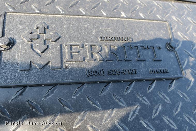 image for item DE3792 1993 Trail King TK70LC-532 drop deck trailer