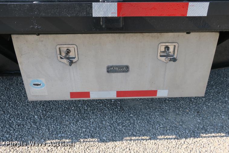 image for item DE3792 1993 Trail King TK70LC-532 drop deck trailer