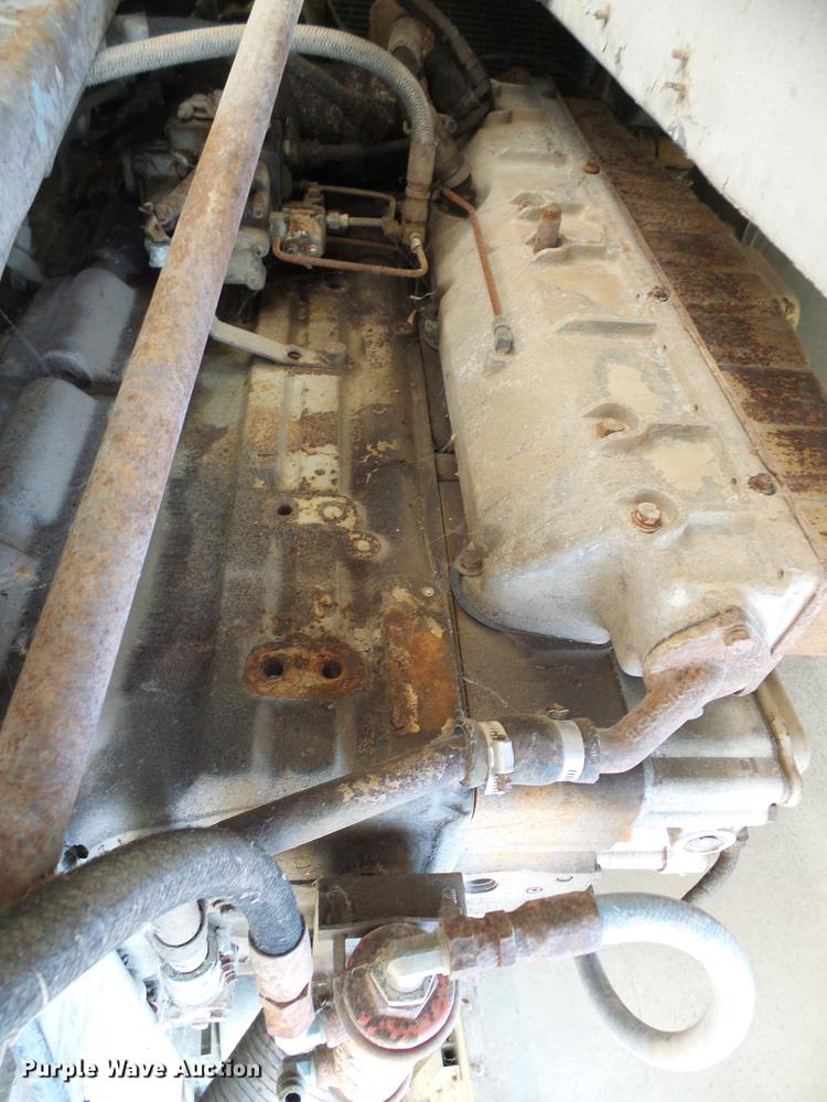 image for item DE5112 1976 Peterbilt semi truck