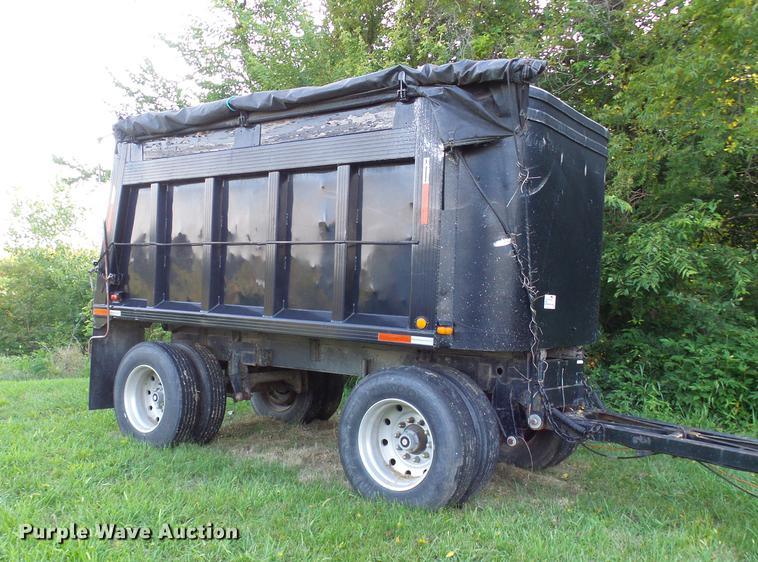 image for item DE5116 1980 Cleg end dump trailer