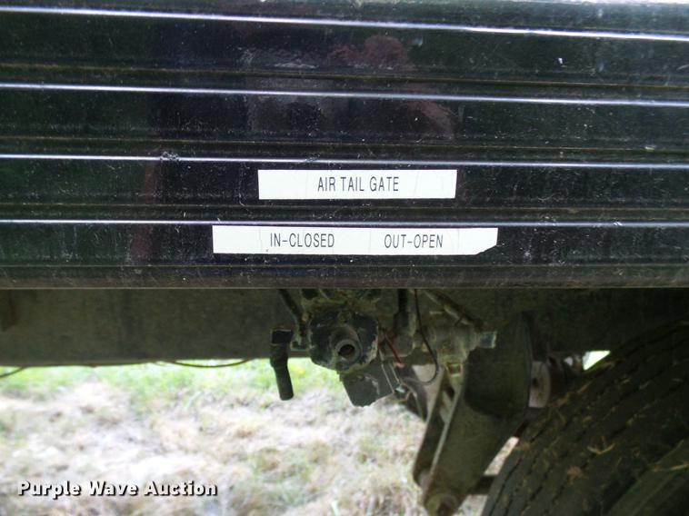 image for item DE5116 1980 Cleg end dump trailer