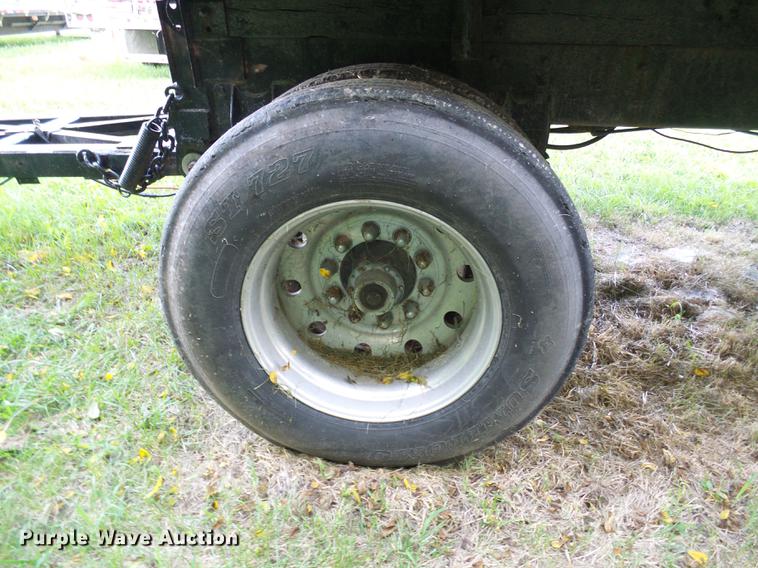 image for item DE5116 1980 Cleg end dump trailer