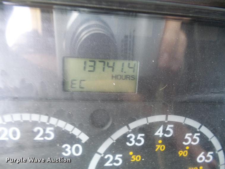 image for item DE5159 2007 Freightliner Columbia 120 semi truck