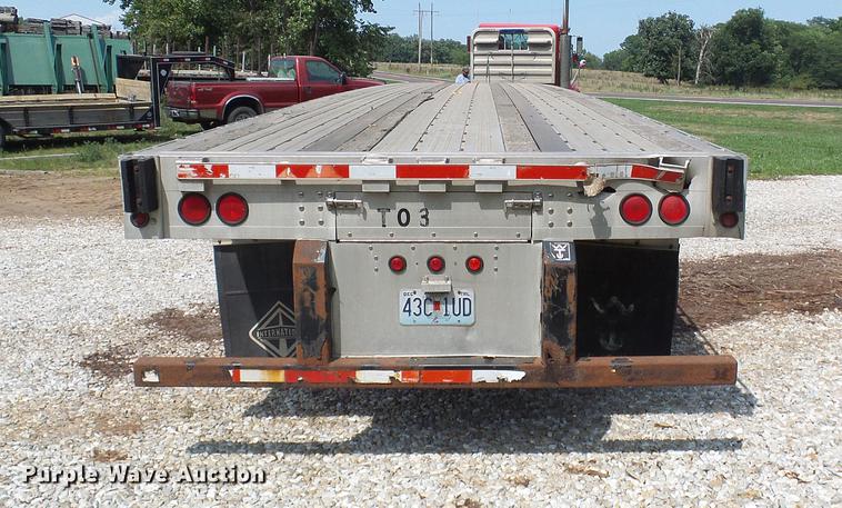 image for item DE5160 2002 Wilson CF900 flatbed trailer