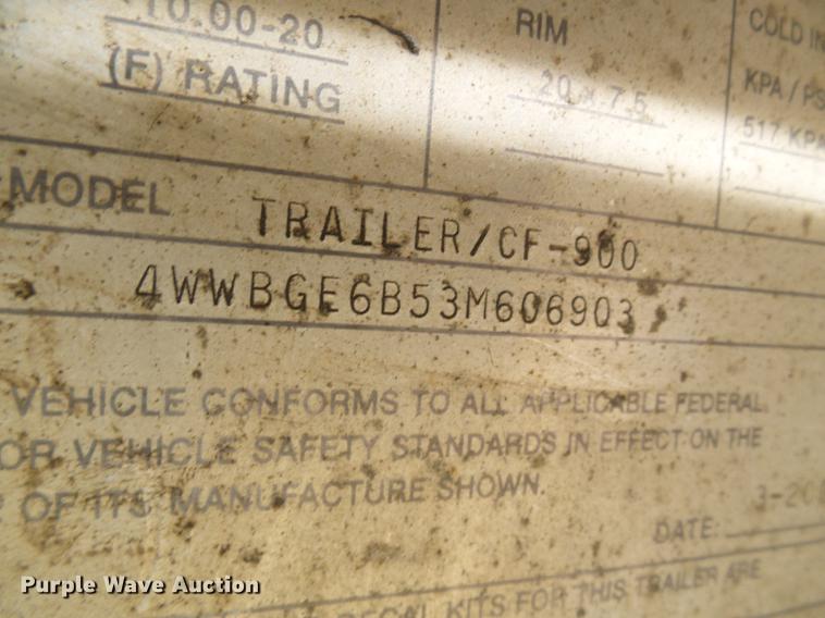 image for item DE5160 2002 Wilson CF900 flatbed trailer