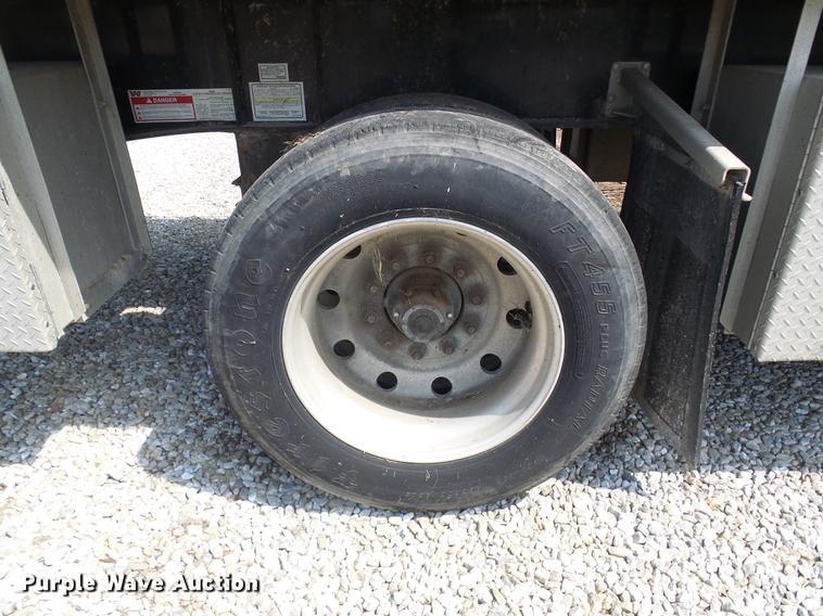 image for item DE5160 2002 Wilson CF900 flatbed trailer