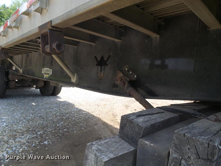 image for item DE5160 2002 Wilson CF900 flatbed trailer