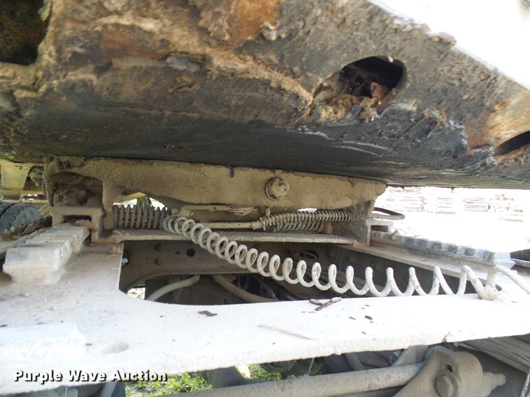 image for item DE5160 2002 Wilson CF900 flatbed trailer