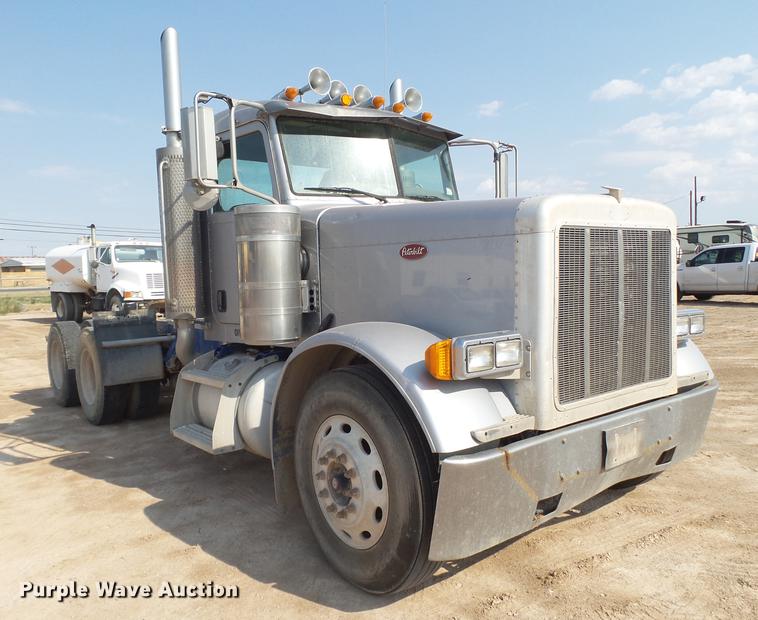 image for item EN9615 2006 Peterbilt 379 semi truck