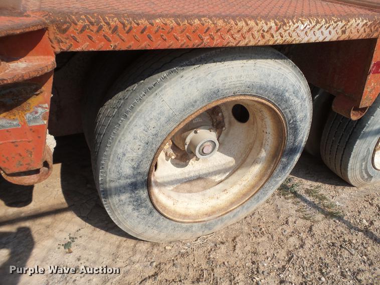 image for item EN9619 1982 Load King 403LF equipment trailer