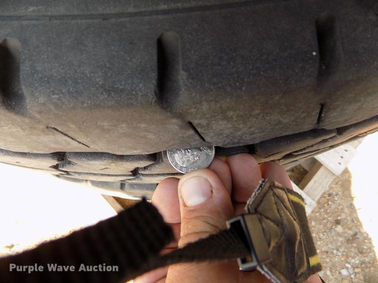 image for item ER9000 (8) Kelly Armorsteel 295/75R22.5 tires