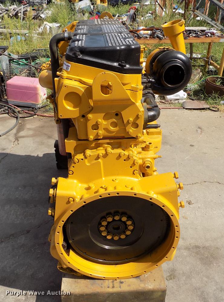 image for item ER9002 Caterpillar C15 15.2 six cylinder turbo diesel engine