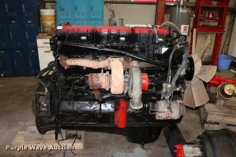 image for item EX9761 Cummins N14 Plus/455B six cylinder turbo diesel engine