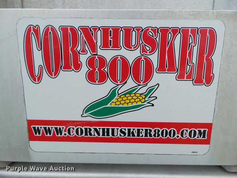 image for item L5699 2008 Cornhusker 800 double hopper bottom grain trailer