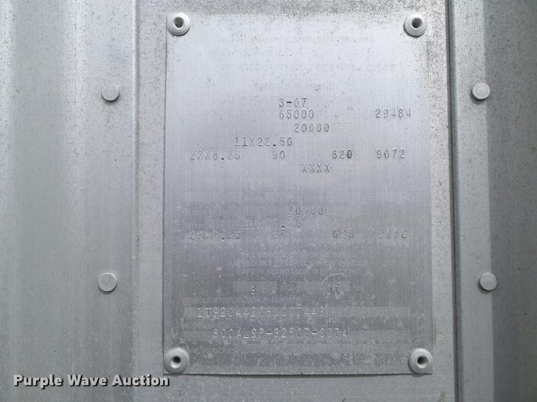 image for item L5699 2008 Cornhusker 800 double hopper bottom grain trailer